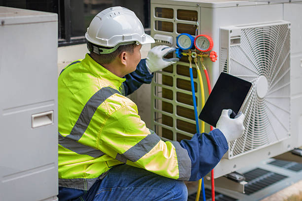 Professional Hvac technician working in Onalaska, TX
